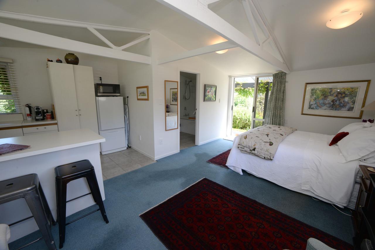 L'Abri Bed And Breakfast Akaroa Zewnętrze zdjęcie
